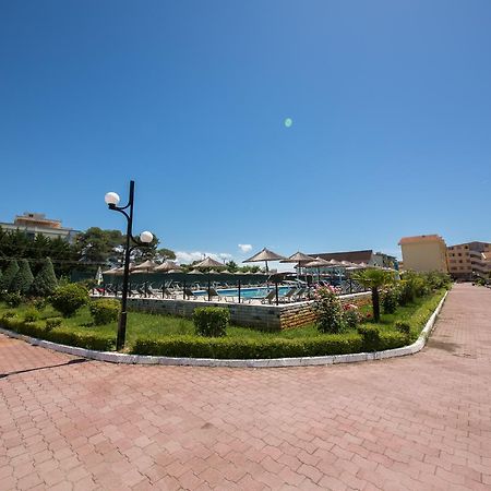 גולם Kolaveri Resort מראה חיצוני תמונה