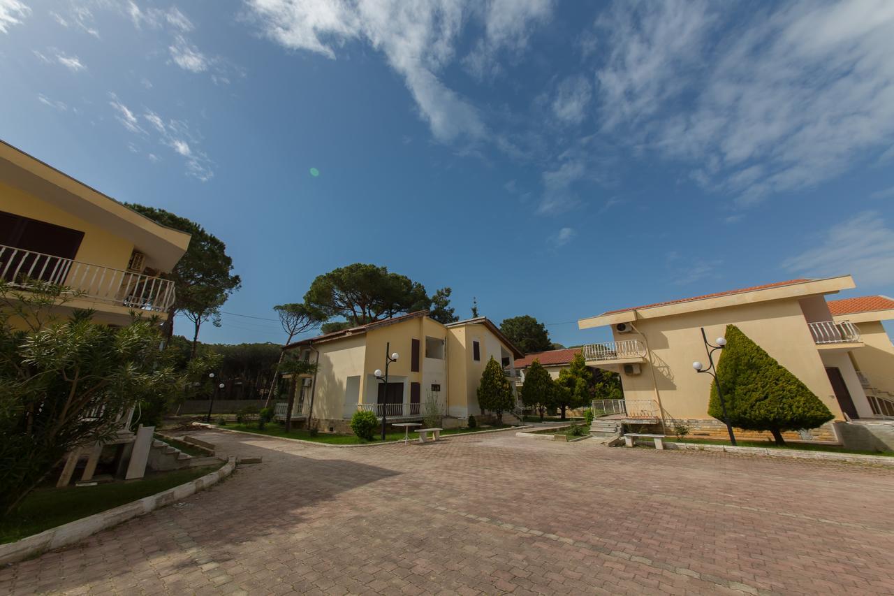 גולם Kolaveri Resort מראה חיצוני תמונה